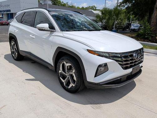 White Pearl 2024 Hyundai TUCSON Limited