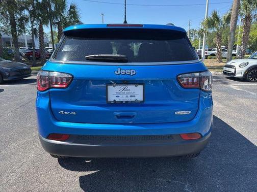 Hydro Blue Pearlcoat 2024 Jeep Compass Latitude