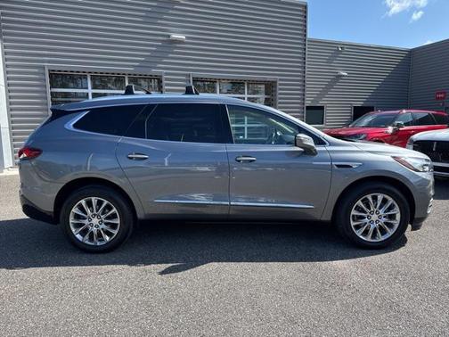 2021 Buick Enclave AWD Essence