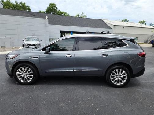 2021 Buick Enclave AWD Essence
