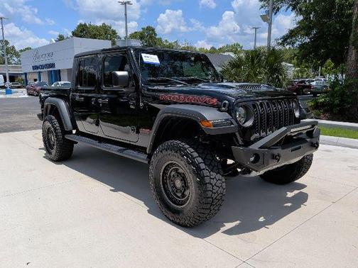 Black Clearcoat 2023 Jeep Gladiator Mojave 4x4