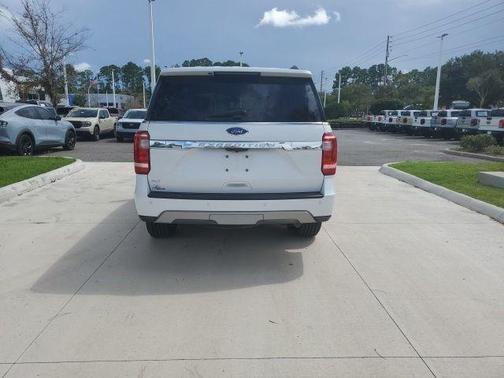 Oxford White 2021 Ford Expedition XLT
