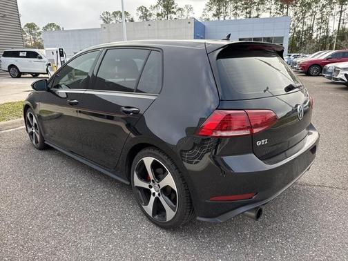 2018 Volkswagen Golf GTI 2.0T S 4-Door
