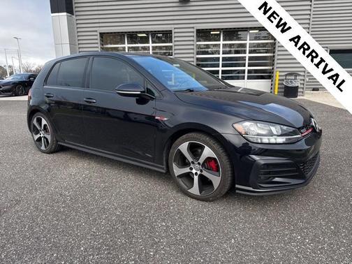 2018 Volkswagen Golf GTI 2.0T S 4-Door