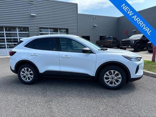 Oxford White 2024 Ford Escape Active