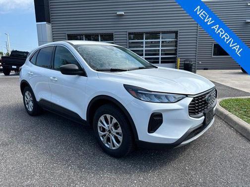 Oxford White 2024 Ford Escape Active