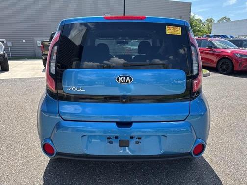 2015 Kia Soul +