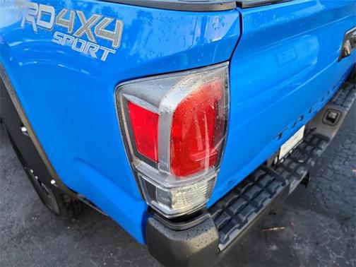 2021 Toyota Tacoma TRD Sport