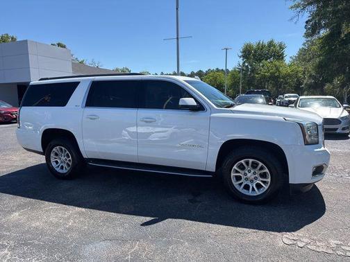 Summit White 2019 GMC Yukon XL SLT