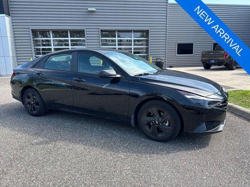 Onyx Black 2023 Hyundai ELANTRA SEL