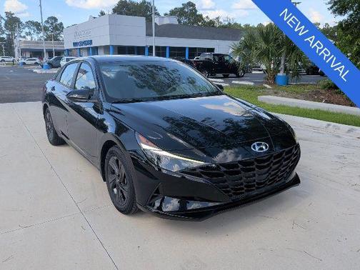 Onyx Black 2023 Hyundai ELANTRA SEL