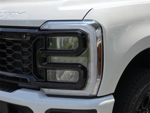 2025 Ford F-350 Lariat