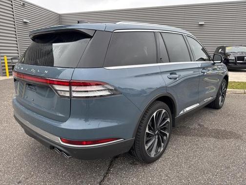 2025 Lincoln Aviator Reserve AWD