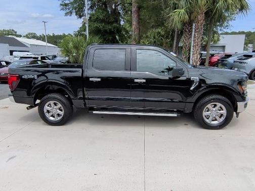 Agate Black Metallic 2025 Ford F-150 XLT