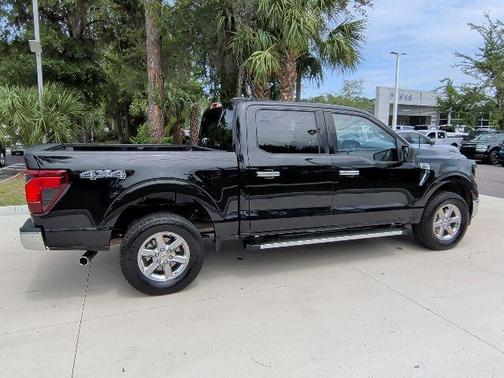 Agate Black Metallic 2025 Ford F-150 XLT