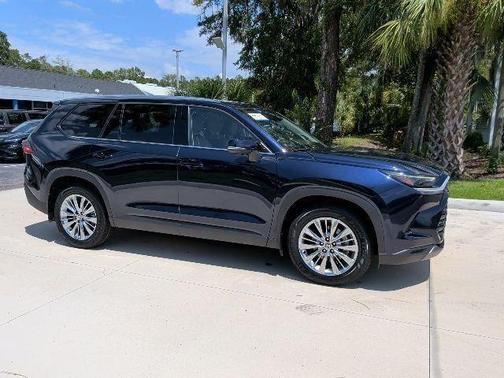 Blueprint 2025 Toyota Grand Highlander Platinum