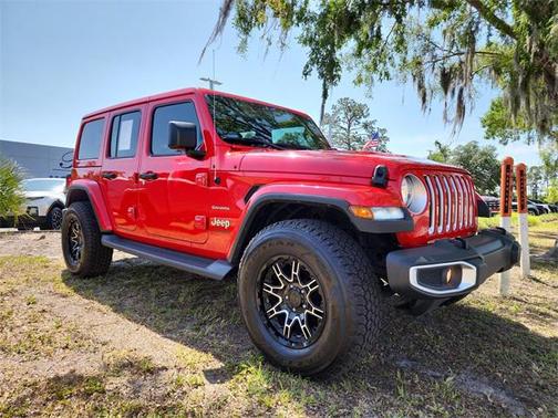 2020 Jeep Wrangler Unlimited Sahara