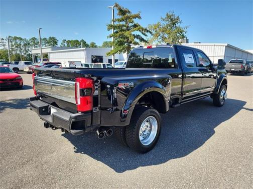 2025 Ford F-450 Platinum