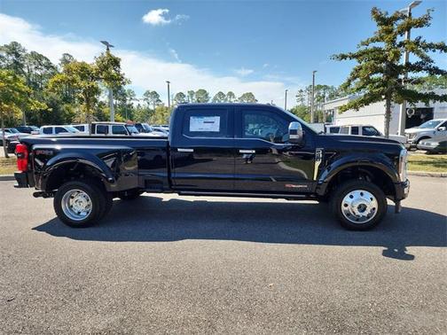 2025 Ford F-450 Platinum