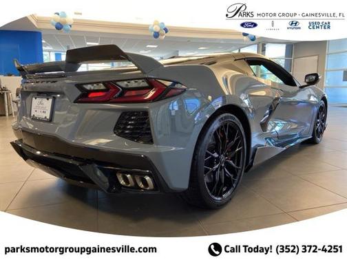 2024 Chevrolet Corvette Stingray w/2LT