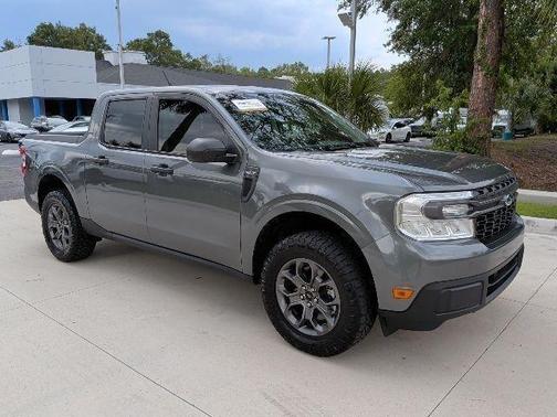 Carbonized Gray Metallic 2024 Ford Maverick XLT
