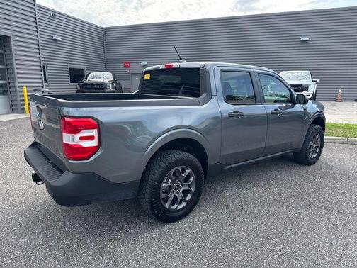 Carbonized Gray Metallic 2024 Ford Maverick XLT