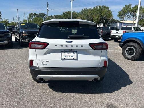 Oxford White 2024 Ford Escape Active