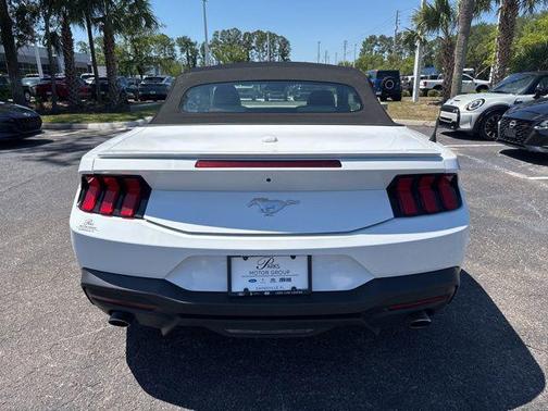 Oxford White 2024 Ford Mustang EcoBoost Premium