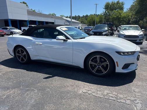 Oxford White 2024 Ford Mustang EcoBoost Premium