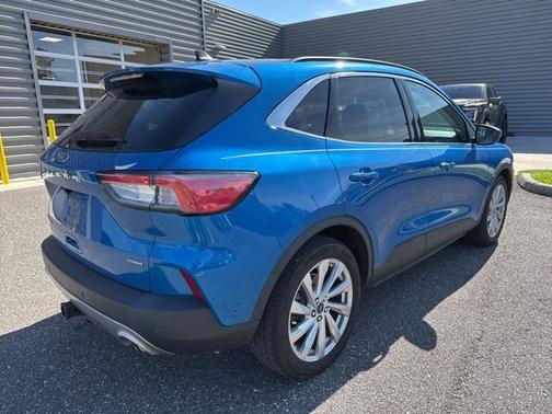 2021 Ford Escape Titanium