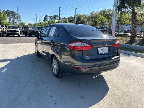 Magnetic 2019 Ford Fiesta SE