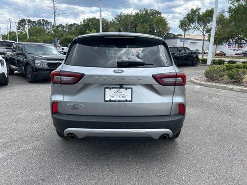 Iconic Silver Metallic 2023 Ford Escape Active
