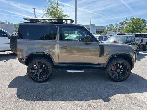 Gondwana Stone Metallic 2021 Land Rover Defender 90 X