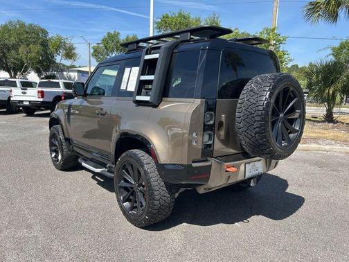 Gondwana Stone Metallic 2021 Land Rover Defender 90 X