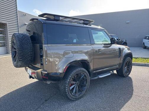 Gondwana Stone Metallic 2021 Land Rover Defender 90 X