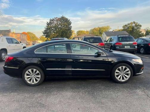 2010 Volkswagen CC Sport