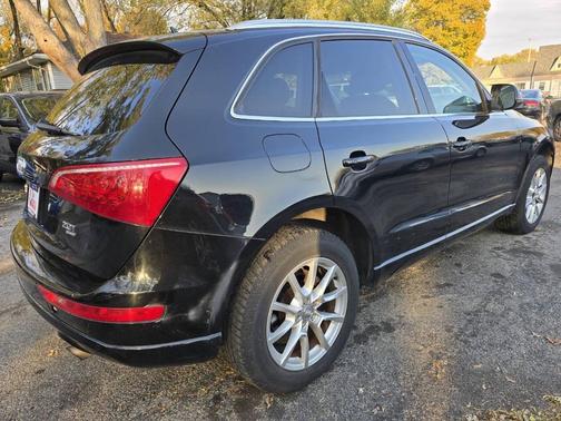 2011 Audi Q5 Premium Plus