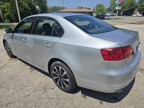 2011 Volkswagen Jetta SE