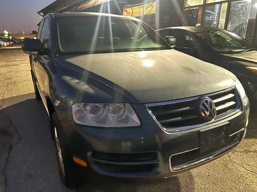 2004 Volkswagen Touareg V8