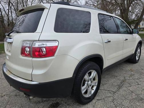 White 2012 GMC Acadia SLE