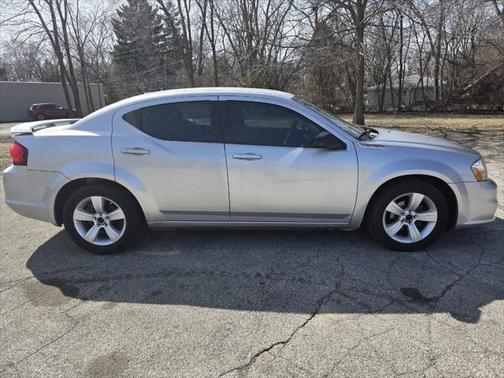 2012 Dodge Avenger SE