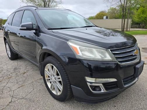 Pewter 2013 Chevrolet Traverse 1LT