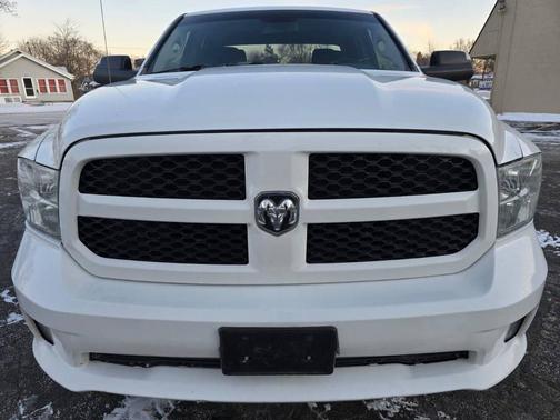 2016 RAM 1500 Tradesman/Express