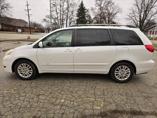 2008 Toyota Sienna XLE