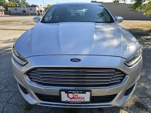 2013 Ford Fusion SE