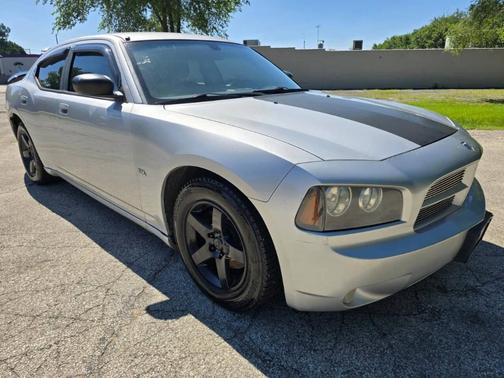 Silver 2008 Dodge Charger Base