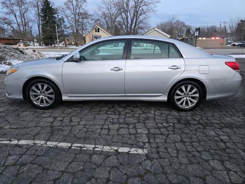 2011 Toyota Avalon Limited
