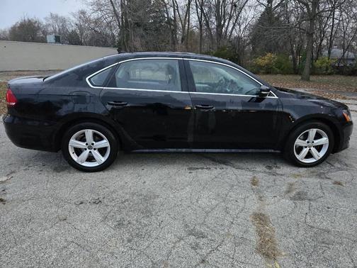 2013 Volkswagen Passat 2.5 SE