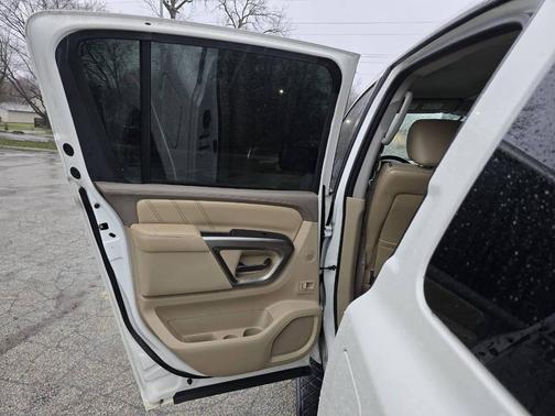 2015 Nissan Armada SL