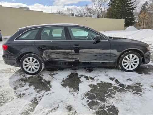 2011 Audi A4 2.0T Avant Premium quattro
